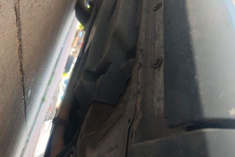 Used Toyota RAV4 2016 2.5L Automatic 4x4 Elite Edition Chassis Front Right