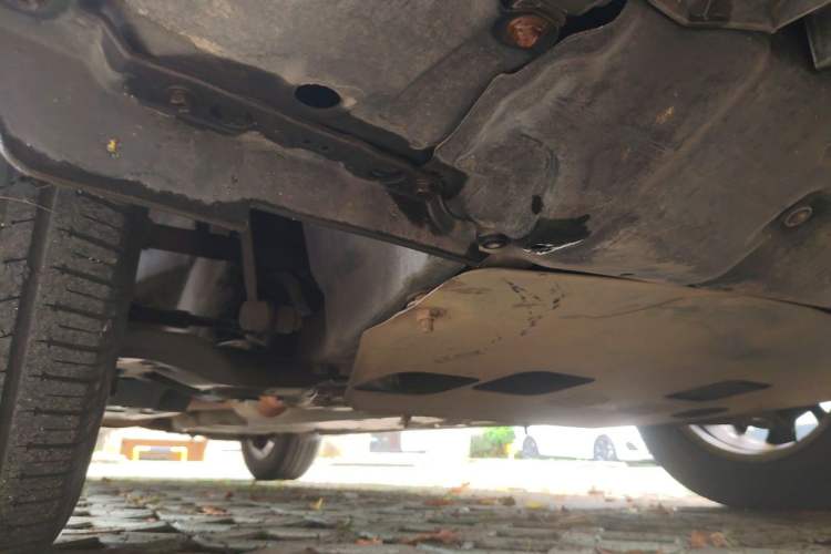 Used Toyota RAV4 2016 2.0L CVT Two-Wheel Drive Fashion Edition China V Standard Chassis Front Right