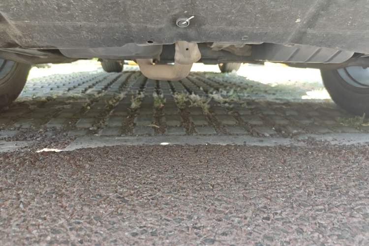 Used Toyota RAV4 2016 2.5L Automatic 4x4 Elite Edition Chassis Front