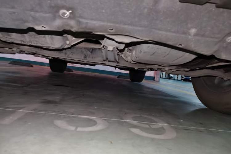 Used Toyota RAV4 2016 2.0L CVT Two-Wheel Drive Fashion Edition China V Standard Chassis Front
