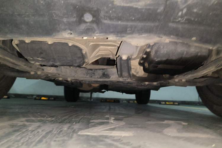Used Toyota RAV4 2016 2.0L CVT Two-Wheel Drive Fashion Edition China V Standard Chassis Front