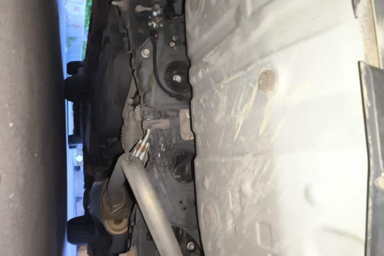 Used Toyota RAV4 2016 2.0L CVT 4x4 New Edition China V Standard Chassis Rear