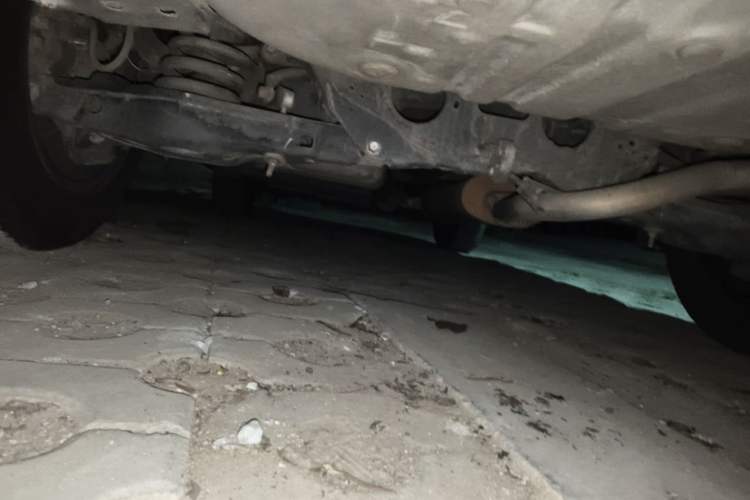 Used Toyota RAV4 2016 2.0L CVT Two-Wheel Drive Fashion Edition China V Standard Chassis Rear