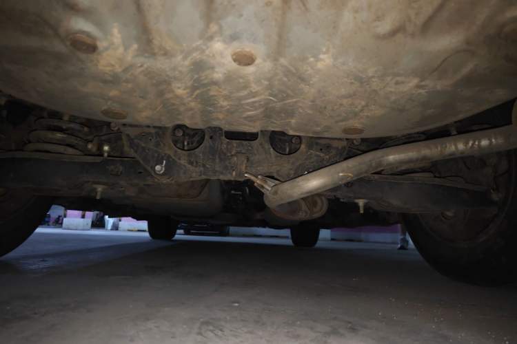 Used Toyota RAV4 2016 2.0L CVT Two-Wheel Drive Fashion Edition China V Standard Chassis Rear