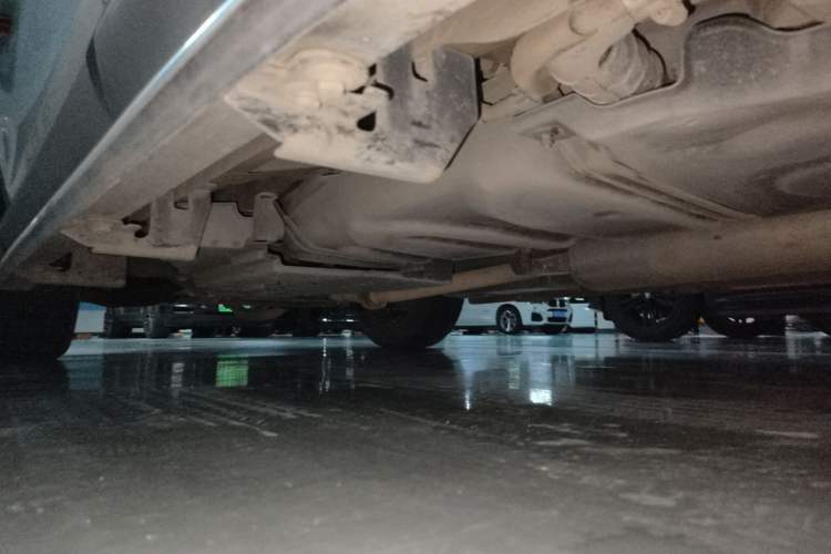 Used Toyota RAV4 2016 2.5L Automatic 4x4 Elite Edition Chassis Rear Left