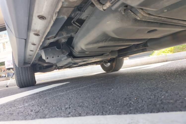 Used Toyota RAV4 2016 2.0L CVT Two-Wheel Drive Fashion Edition China V Standard Chassis Rear Left