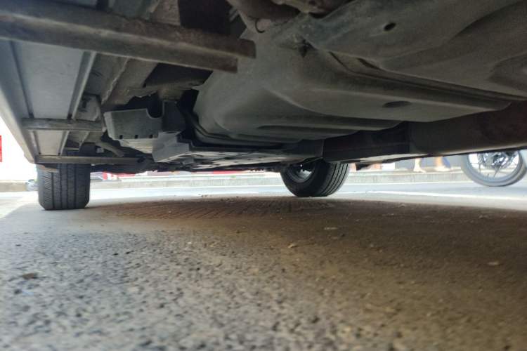 Used Toyota RAV4 2016 2.0L CVT 4x4 New Edition China V Standard Chassis Rear Left