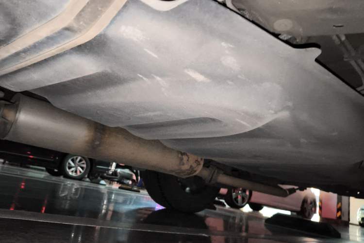 Used Toyota RAV4 2016 2.0L CVT Two-Wheel Drive Fashion Edition China V Standard Chassis Rear Left