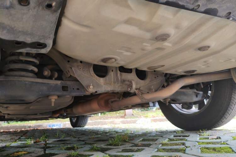 Used Toyota RAV4 2016 2.0L CVT Two-Wheel Drive Fashion Edition China V Standard Chassis Rear Left