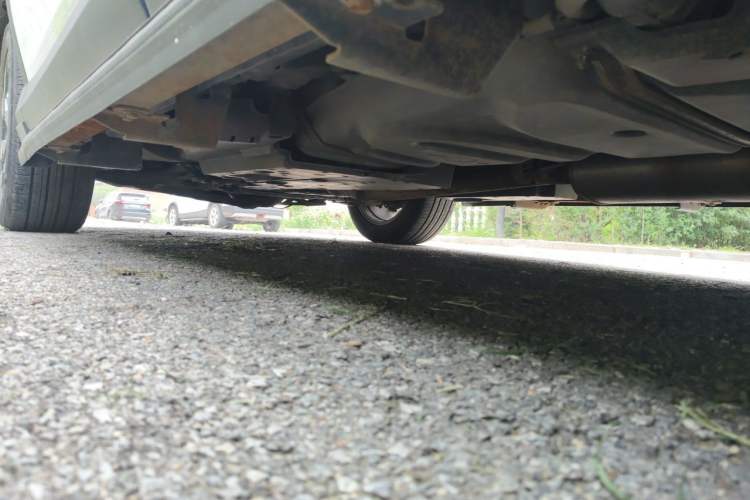 Used Toyota RAV4 2016 2.5L Automatic 4x4 Elite Edition Chassis Rear Left