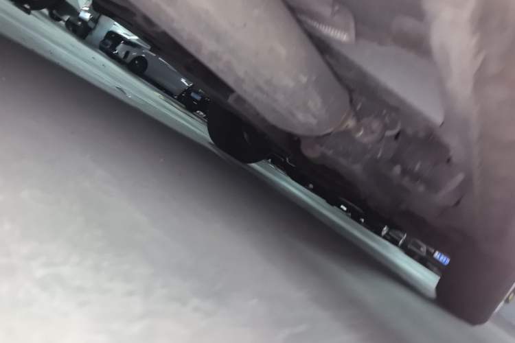 Used Toyota RAV4 2016 2.0L CVT Two-Wheel Drive Fashion Edition China V Standard Chassis Rear Right