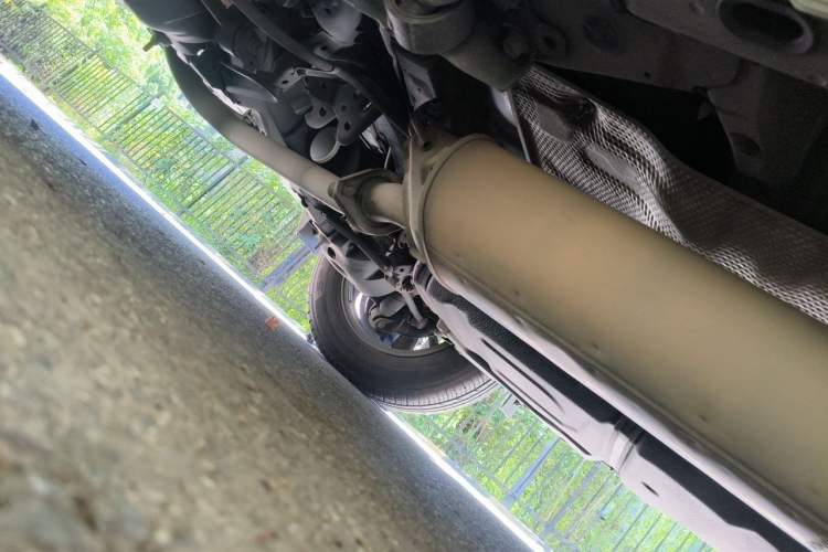 Used Toyota RAV4 2016 2.0L CVT Two-Wheel Drive Smart Edition China V Standard Chassis Rear Right