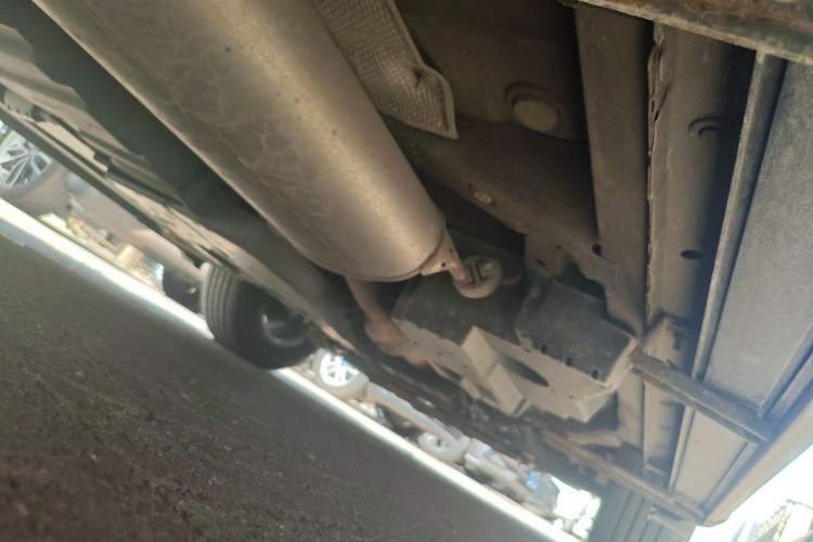 Used Toyota RAV4 2016 2.0L CVT Two-Wheel Drive Fashion Edition China V Standard Chassis Rear Right