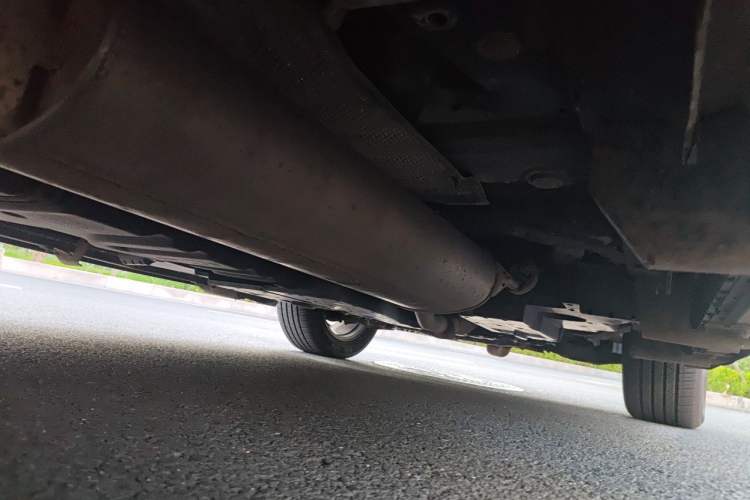 Used Toyota RAV4 2016 2.5L Automatic 4x4 Elite Edition Chassis Rear Right