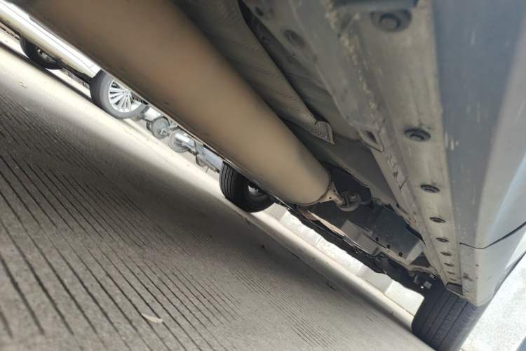 Used Toyota RAV4 2016 2.0L CVT Two-Wheel Drive Fashion Edition China V Standard Chassis Rear Right
