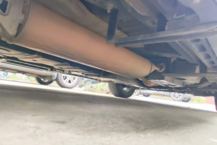Used Toyota RAV4 2016 2.0L CVT Two-Wheel Drive Fashion Edition China V Standard Chassis Rear Right