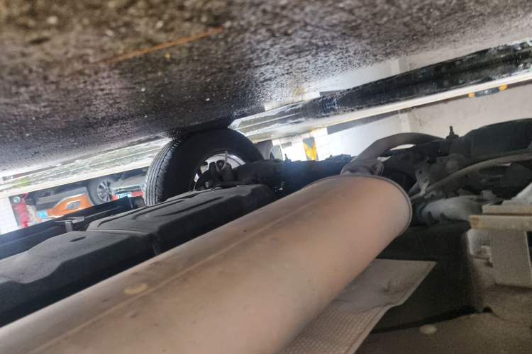Used Toyota RAV4 2016 2.0L CVT Two-Wheel Drive Fashion Edition China V Standard Chassis Rear Right