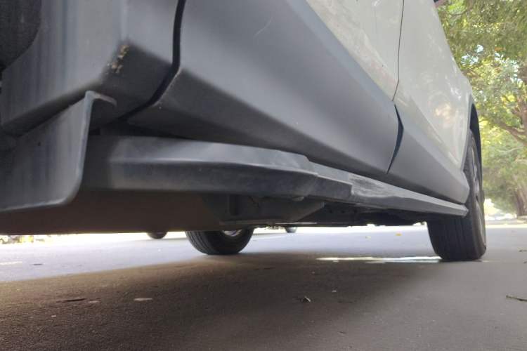 Used Toyota RAV4 2016 2.0L CVT Two-Wheel Drive Fashion Edition China V Standard Chassis Rear Right