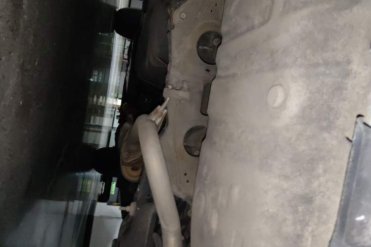 Used Toyota RAV4 2016 2.0L CVT Two-Wheel Drive Fashion Edition China V Standard Chassis Rear