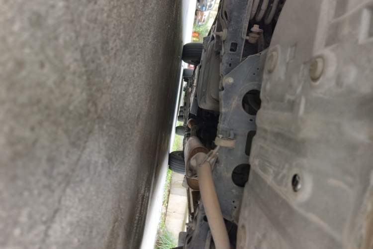 Used Toyota RAV4 2016 2.0L CVT Two-Wheel Drive Fashion Edition China V Standard Chassis Rear