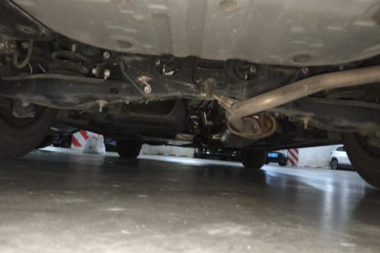 Used Toyota RAV4 2016 2.0L CVT Two-Wheel Drive Fashion Edition China V Standard Chassis Rear