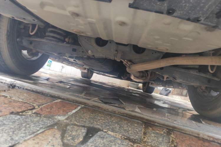 Used Toyota RAV4 2016 2.0L CVT Two-Wheel Drive Fashion Edition China V Standard Chassis Rear