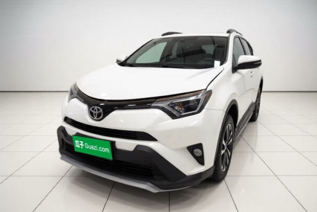 Used Toyota RAV4 2016 2.0L CVT Two-Wheel Drive Fashion Edition China V Standard