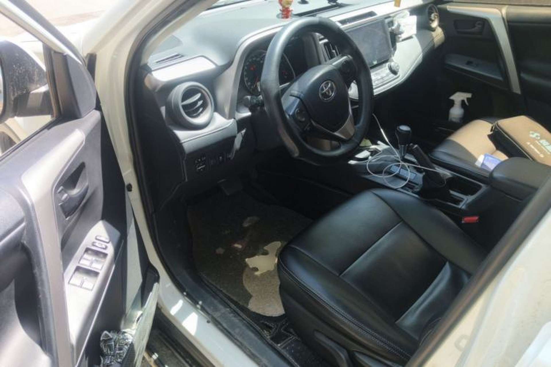 Used Toyota RAV4 2016 2.0L CVT Two-Wheel Drive Comfort Edition China V Standard Driver Seat
