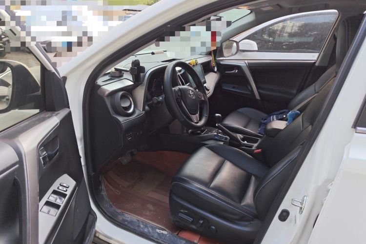 Used Toyota RAV4 2016 2.0L CVT Two-Wheel Drive Smart Edition China V Standard Driver Seat