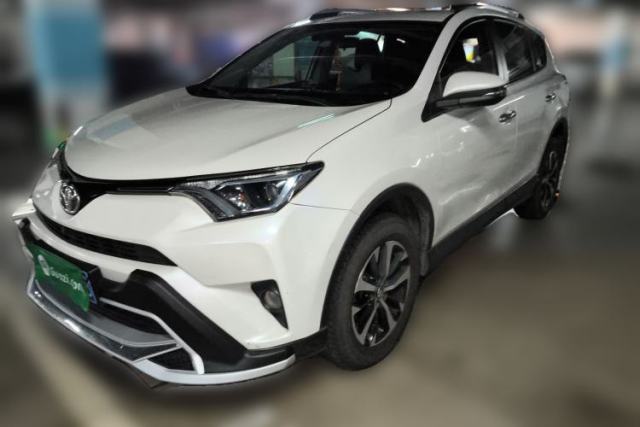 Used Toyota RAV4 2016 2.0L CVT Two-Wheel Drive Fashion Edition China V Standard