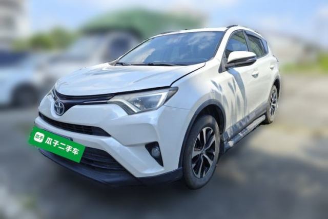 Used Toyota RAV4 2016 2.0L CVT Two-Wheel Drive Urban Edition China V Standard