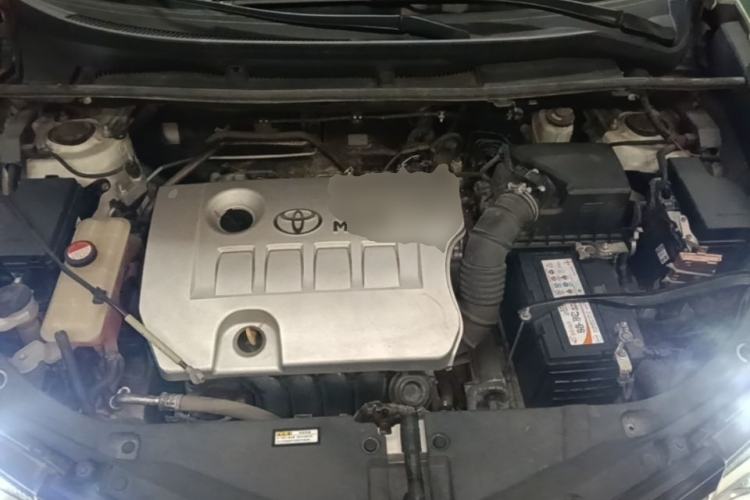 Used Toyota RAV4 2016 2.0L CVT Two-Wheel Drive Fashion Edition China V Standard Engine Bay