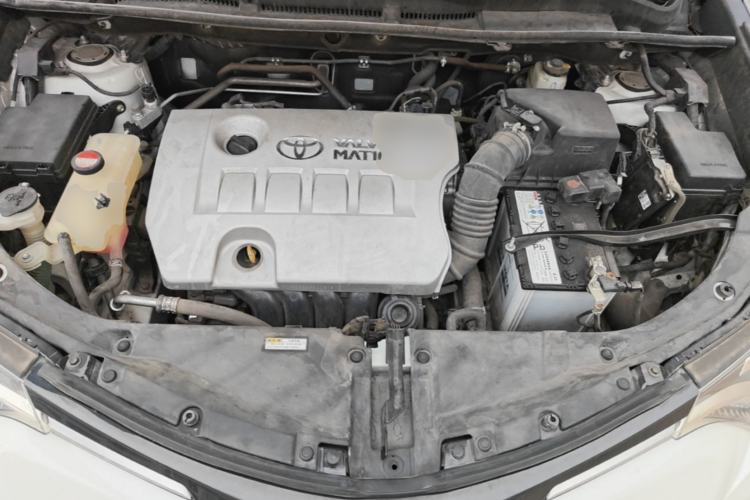 Used Toyota RAV4 2016 2.0L CVT Two-Wheel Drive Smart Edition China V Standard Engine Bay