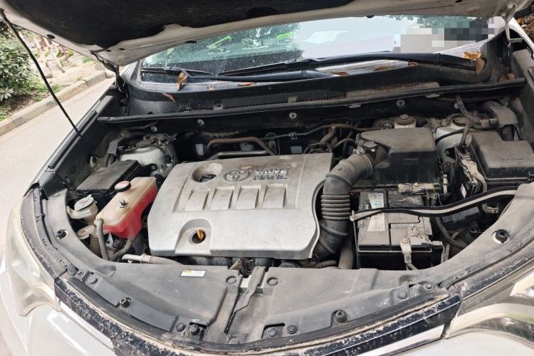 Used Toyota RAV4 2016 2.0L CVT Two-Wheel Drive Smart Edition China V Standard Engine Bay