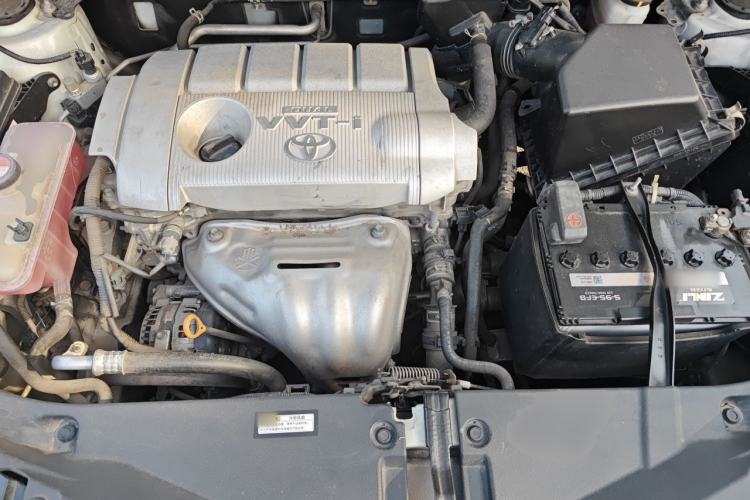 Used Toyota RAV4 2016 2.5L Automatic 4x4 Elite Edition Engine Bay
