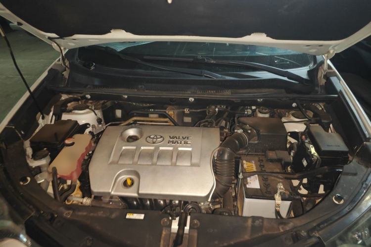 Used Toyota RAV4 2016 2.0L CVT 4x4 New Edition China V Standard Engine Bay