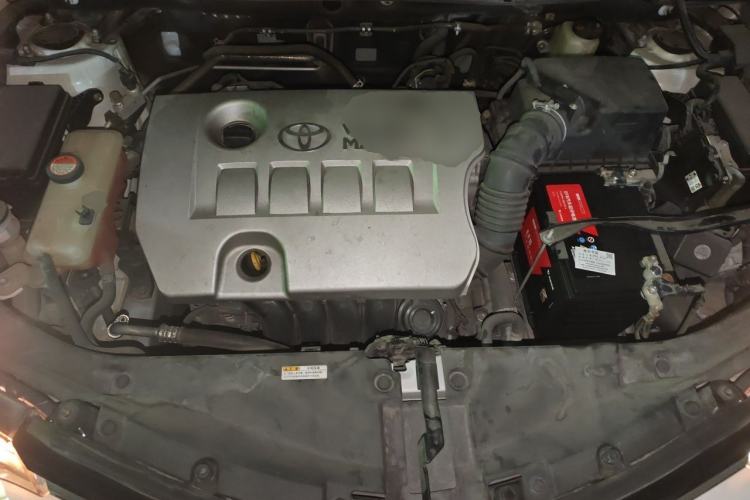 Used Toyota RAV4 2016 2.0L CVT Two-Wheel Drive Fashion Edition China V Standard Engine Bay
