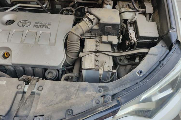 Used Toyota RAV4 2016 2.0L CVT 4x4 New Edition China V Standard Engine Bay Left