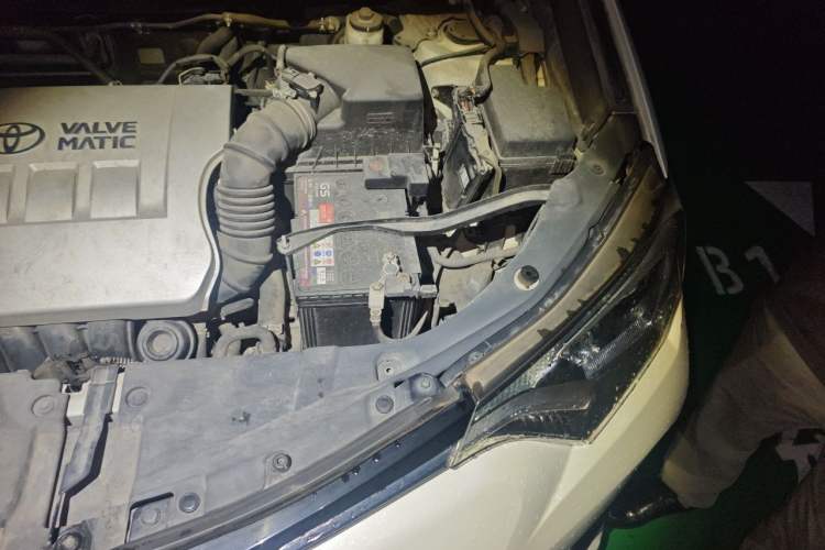 Used Toyota RAV4 2016 2.0L CVT Two-Wheel Drive Fashion Edition China V Standard Engine Bay Left