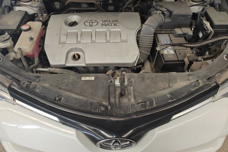 Used Toyota RAV4 2016 2.0L CVT Two-Wheel Drive Urban Edition China V Standard Engine Bay