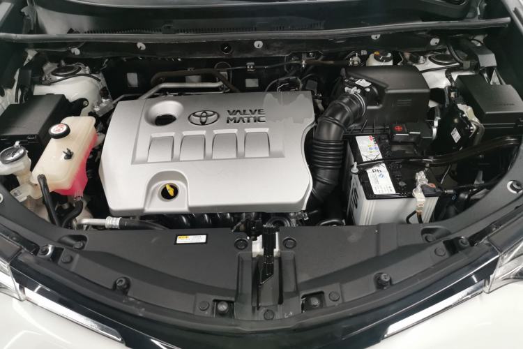 Used Toyota RAV4 2016 2.0L CVT Two-Wheel Drive Fashion Edition China V Standard Engine Bay