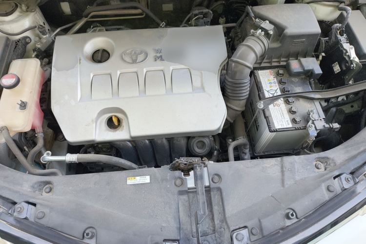 Used Toyota RAV4 2016 2.0L CVT Two-Wheel Drive Fashion Edition China V Standard Engine Bay