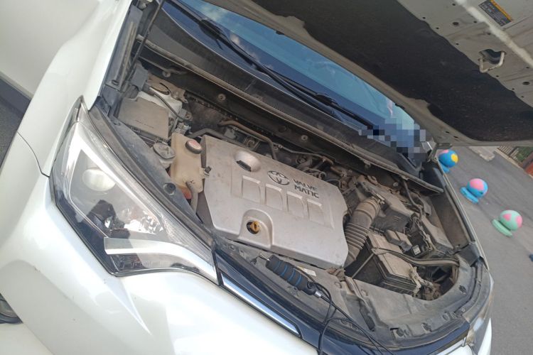 Used Toyota RAV4 2016 2.0L CVT Two-Wheel Drive Fashion Edition China V Standard Engine Bay Right