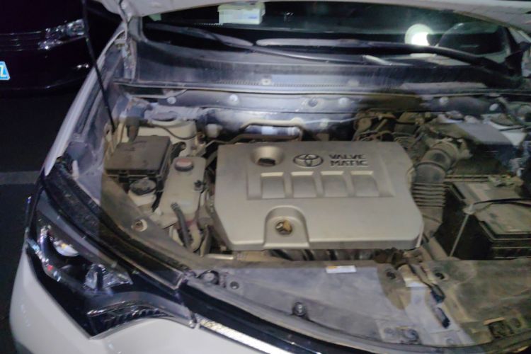 Used Toyota RAV4 2016 2.0L CVT Two-Wheel Drive Smart Edition China V Standard Engine Bay Right