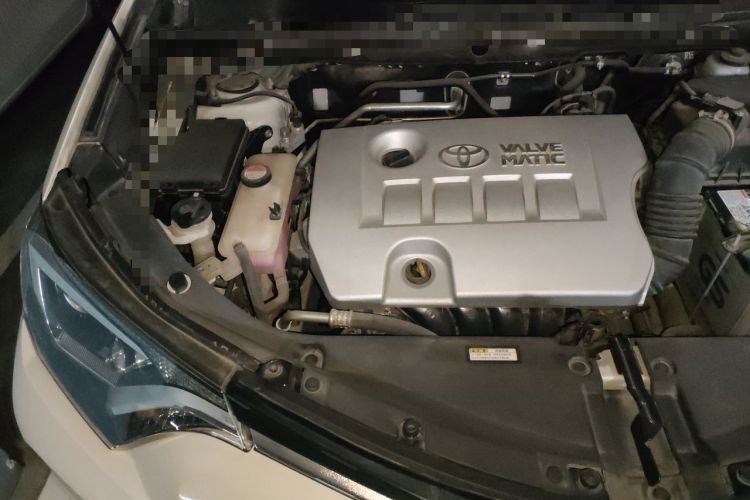 Used Toyota RAV4 2016 2.0L CVT Two-Wheel Drive Comfort Edition China V Standard Engine Bay Right