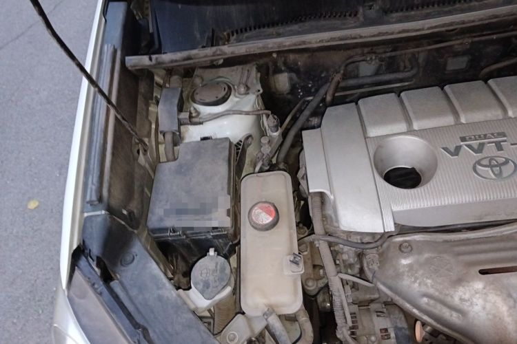 Used Toyota RAV4 2016 2.5L Automatic 4x4 Elite Edition Engine Bay Right