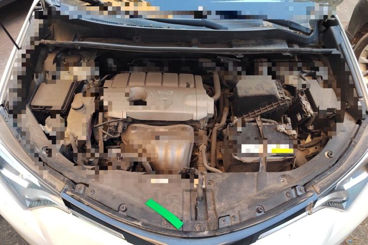 Used Toyota RAV4 2016 2.5L Automatic 4x4 Elite Edition Engine Bay