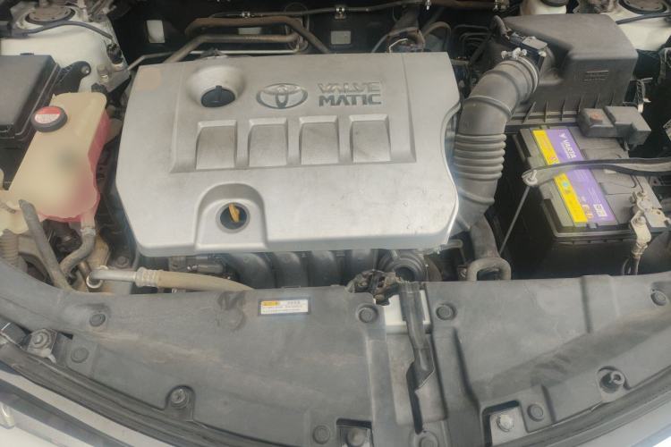 Used Toyota RAV4 2016 2.0L CVT Two-Wheel Drive Fashion Edition China V Standard Engine Bay