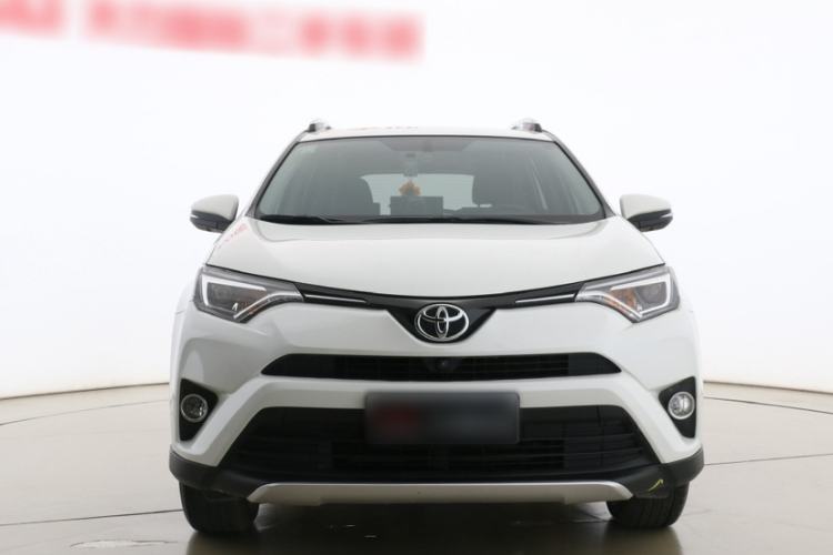 Used Toyota RAV4 2016 2.0L CVT Two-Wheel Drive Smart Edition China V Standard Exterior 1