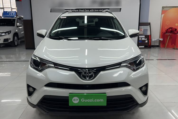 Used Toyota RAV4 2016 2.0L CVT Two-Wheel Drive Comfort Edition China V Standard Exterior 1